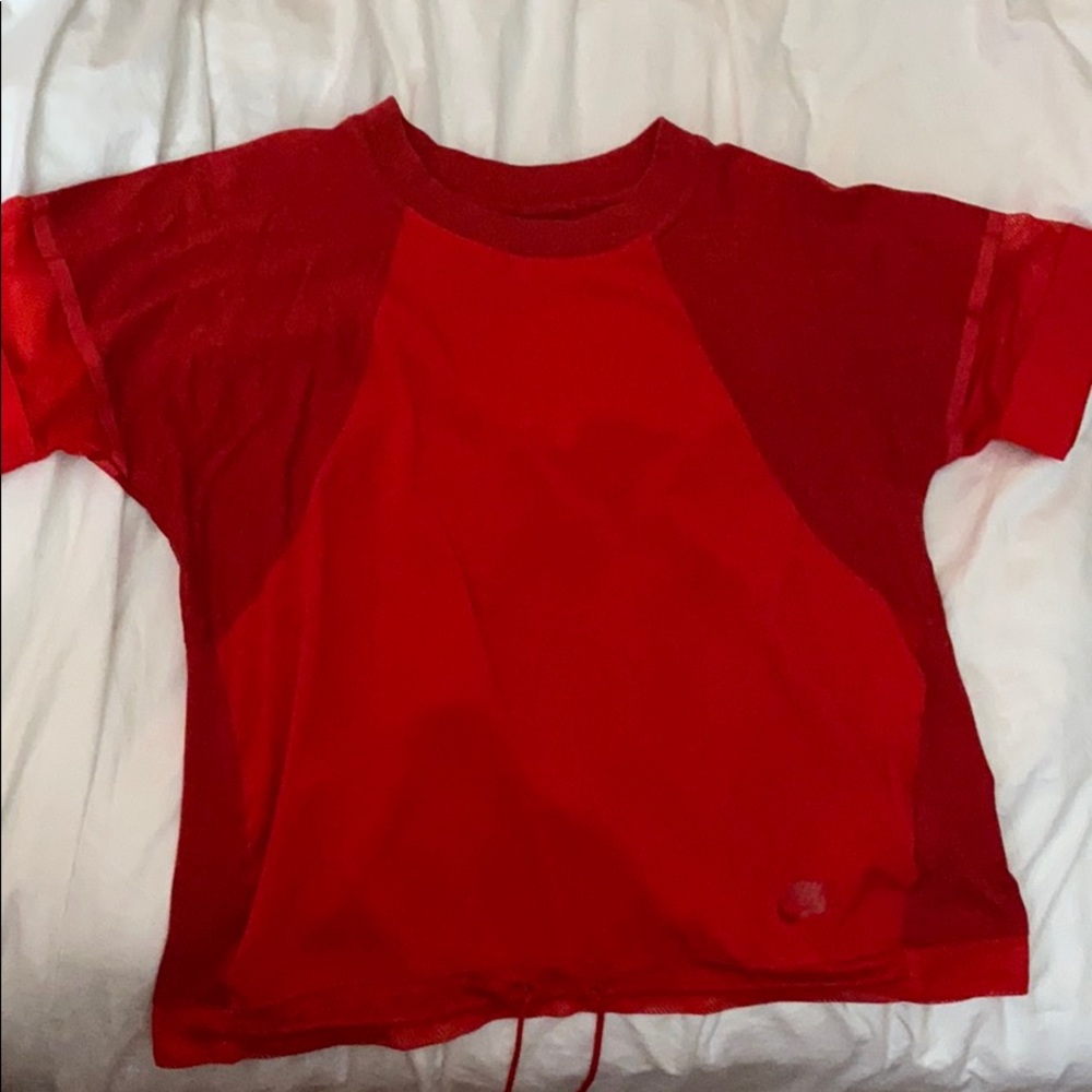 Nike active top